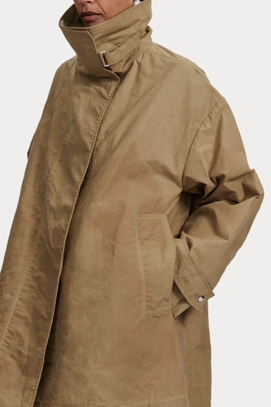 Andre Jacket, Mud