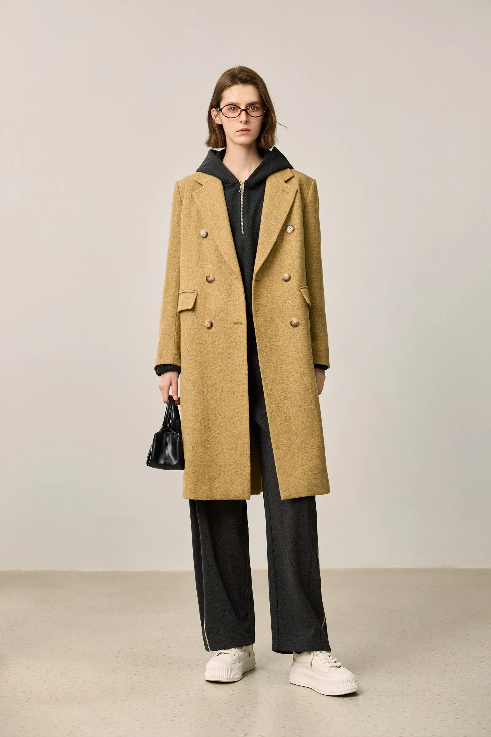 LILY Classic Wide-Shoulder Versatile Wool Coat