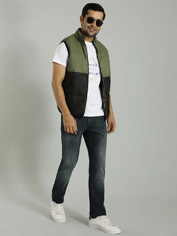 Men Solid Sleeveless Bomber Jacket