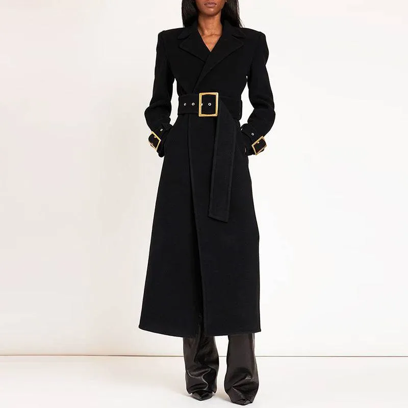 Nadie Long Coat with Gold Belt