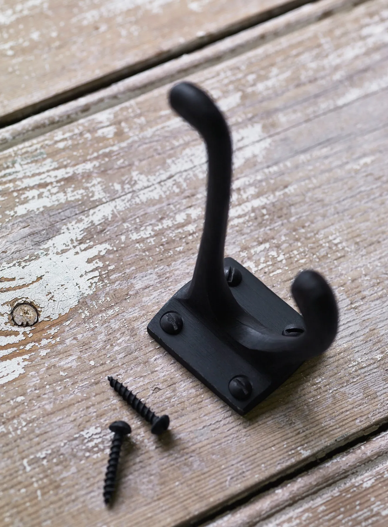 Sarson Blackened Hat & Coat Hook