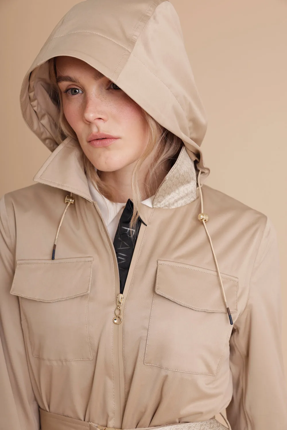 Stretchy 4-Pocket Coat - Beige