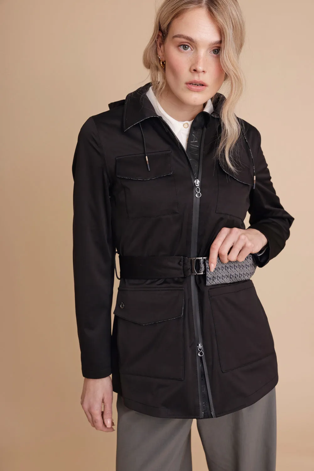 Stretchy 4-Pocket Coat - Black